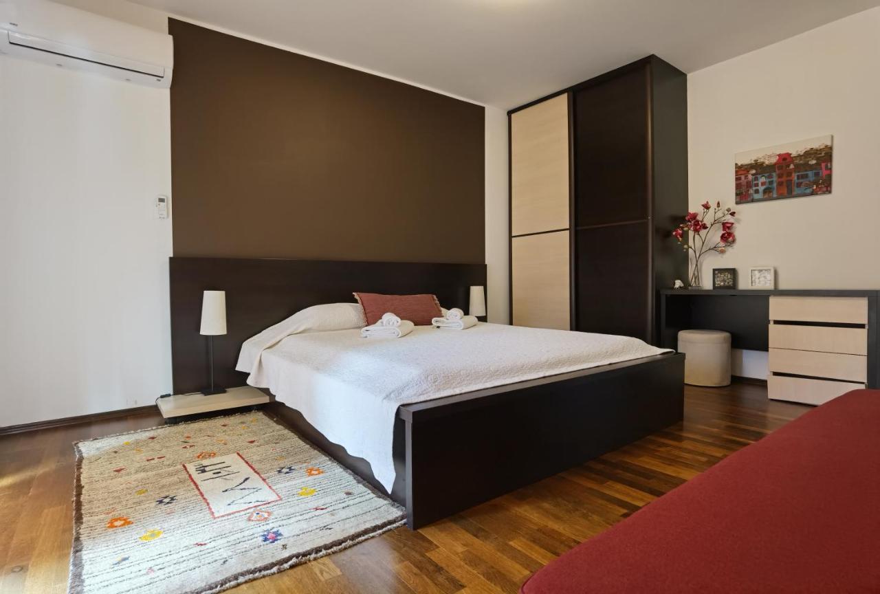 Pine And Lime Apartments プーラ エクステリア 写真